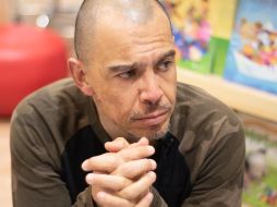Juan Carlos Quezada es autor de ‘3 934 kilómetros’, libro ganador del  Premio Hispanoamericano Castillo de la Literatura Infantil y Juvenil 2019. ESPECIAL