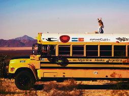 Amunches. Este autobús se convirtió en un hogar para esta familia viajera. CORTESÍA