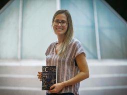 La escritora estadounidense presentó en la FIL de Guadalajara su novela, “La Maldición del Mar”. EL INFORMADOR / F. ATILANO