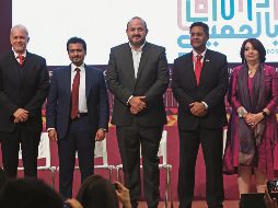 CIERRE. El cambio de estafeta de India para Sharjah tuvo la presencia (de izquierda a derecha) de Raúl Padilla López, Ahmed Al Ameri, Ricardo Villanueva, Manpreet Vohra y Marisol Schulz. EL INFORMADOR / E. BARRERA