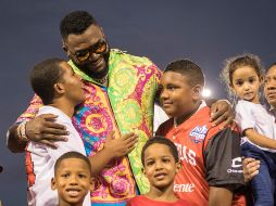 Apreciado. David Ortiz se dejó querer por sus paisanos en su regreso a la República Dominicana. AP / T. FERNÁNDEZ