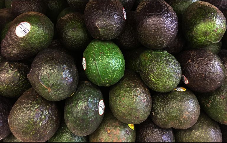 En noviembre de 2019 hubo descensos en precios como el aguacate, el limón, la naranja y la manzana. NTX/ARCHIVO