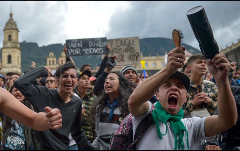 En las últimas semanas, países como Colombia han experimentado masivas protestas debido al descontento generalizado por la falta de respuestas de los gobiernos a las necesidades de la población. AFP/ARCHIVO