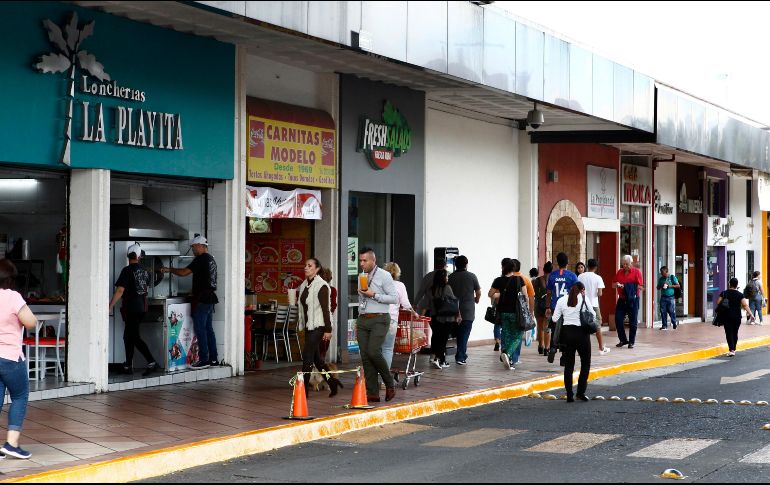 La obligación que marca la Ley es que las empresas tienen que entregar a más tardar el 20 de diciembre esta prestación. EL INFORMADOR/ ARCHIVO