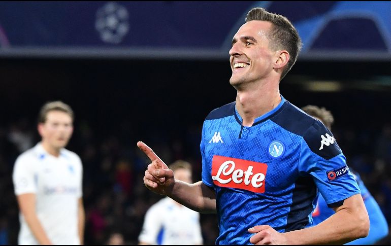 El polaco Arkadiusz Milik destacó con tres goles en la victoria de los italianos. AFP / T. Fabi