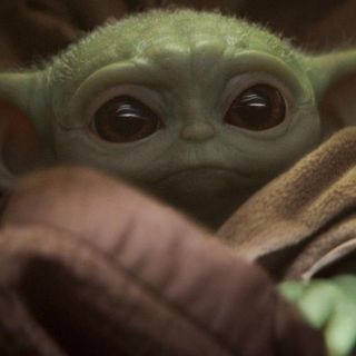 Baby Yoda: el nuevo personaje del universo de Star Wars que se ha convertido en un fenómeno en internet