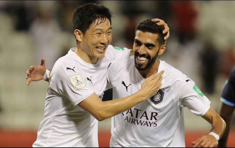 Jugadores del Al-Sadd celebran tras vencer ayer al Hienghene Sport. AFP/K. Jaafar