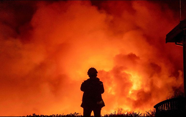 Autoridades desconocen hasta el momento las causas que originaron el incendio. AFP/ARCHIVO