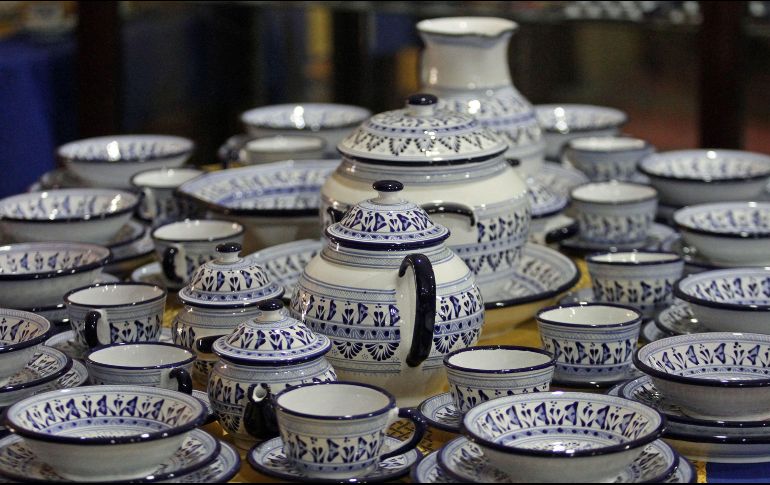 La talavera es una cerámica vidriada o estannífera debido a que la base del esmalte está hecha con estaño o plomo. SUN/Archivo