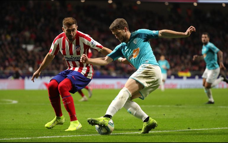 Héctor Herrera ingresó al terreno de juego al minuto 64. EFE / J. Martín