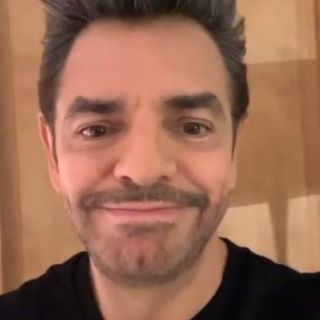Eugenio Derbez dona un "órgano" al Teletón