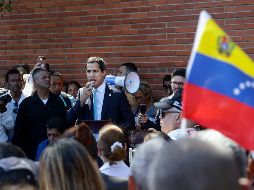 Juan Guaidó participa en la sesión de la Asamblea Nacional en conmemoración de los 20 años de la Constitución en La Guaira, Venezuela. EFE/R. Peña