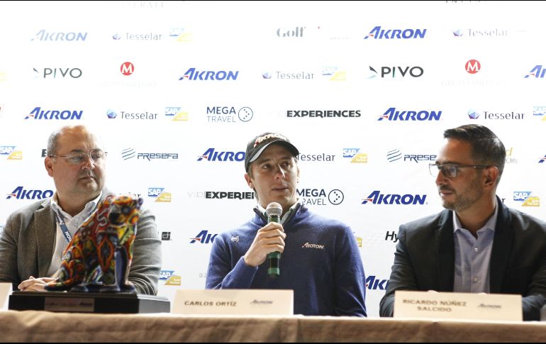 El tapatío (centro) encabezó la presentación del certamen, y habló un poco de su carrera. EL INFORMADOR/A. Camacho