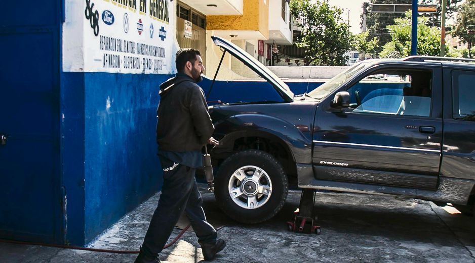 Las primeras líneas de verificación se ubicarán en Guadalajara,  para inicios del próximo año se habilitarán en Puerto Vallarta y Colotlán. EL INFORMADOR/Archivo