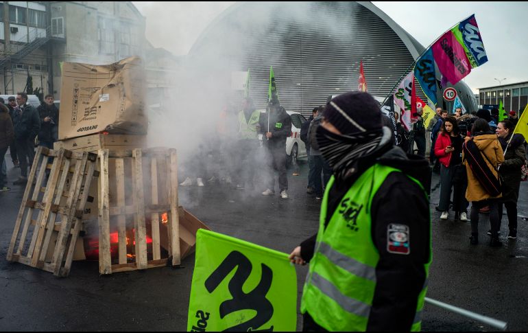 Los sindicatos franceses mantienen el pulso con el Gobierno de Macron. EFE/Y. Valat