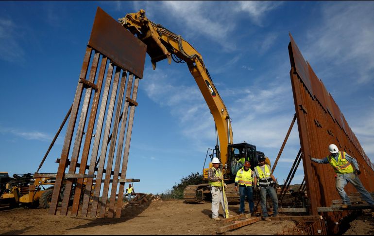 La cifra de mil 375 millones de dólares es la misma que el Congreso aprobó el año pasado para el muro y que provocó que Trump declarara una emergencia nacional para obtener los recursos. AP/ARCHIVO