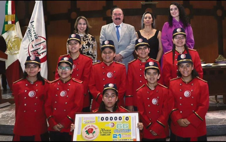 Uno de los objetivos de la Lotería Nacional es reconocer a instituciones, personajes u obras que contribuyan al desarrollo del país. ESPECIAL