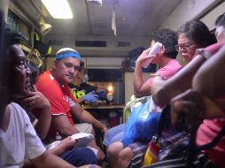 El gobierno prohibió de inmediato la venta del brebaje, que suele ser producido de forma artesanal. Hay 300 personas hospitalizadas. AFP / T. Aljibe