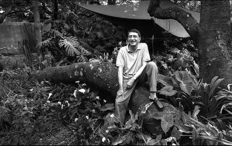 Juan Tovar recibió en 2018 la Medalla Bellas Artes, en reconocimiento a sus aportaciones al arte y cultura de México. TWITTER / @cultura_mx