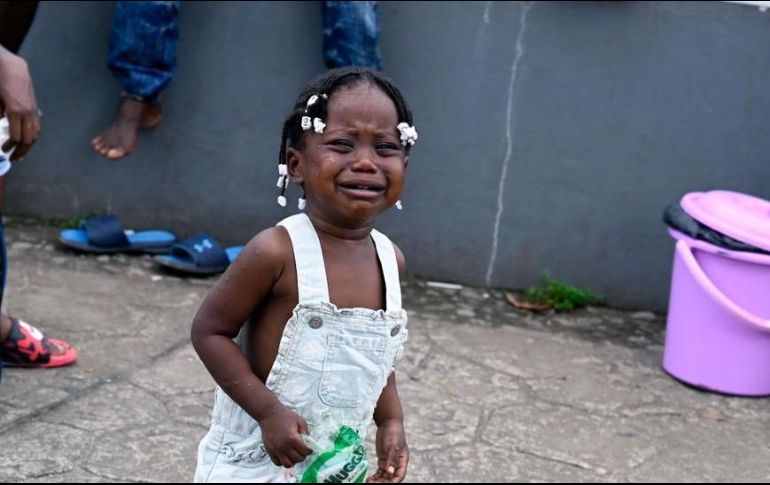 Mujeres deben criar a sus hijos en entorno de extrema pobreza y desventaja. GETTY IMAGES