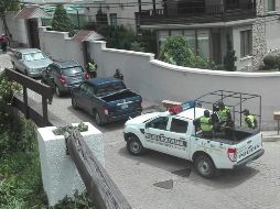 Militares y policías rodean la sede diplomática de México en La Paz, Bolivia. NTX / ESPECIAL