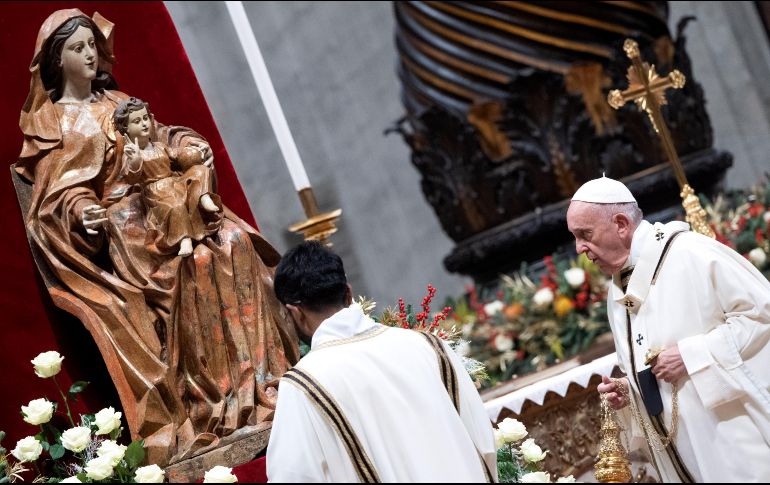 Con motivo de la Navidad, Francisco hizo un llamado a la tolerancia, al amor. EFE/C. Peri