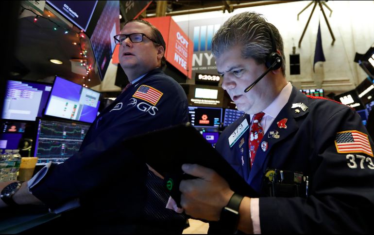 Resultados positivos de Amazon y otras compañías tecnológicas impulsaron a la bolsa. AP/R. Drew