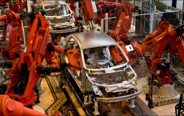 Así, en los once meses de este año la balanza comercial presentó un superávit de dos mil 752 millones de dólares. NTX / ARCHIVO