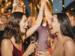 Las fiestas de fin de año son frecuentemente sinónimo de excesos: ¿cómo preparar tu hígado para la parranda?. Getty Images