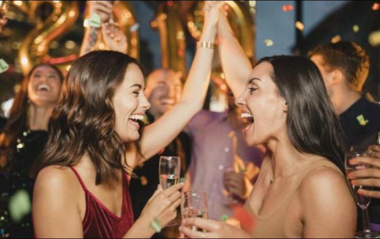 Las fiestas de fin de año son frecuentemente sinónimo de excesos: ¿cómo preparar tu hígado para la parranda?. Getty Images