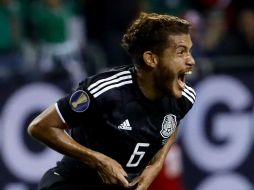 A  la espera. Jonathan dos Santos quiere ser convocado a Juegos Olímpicos. AFP/ARCHIVO