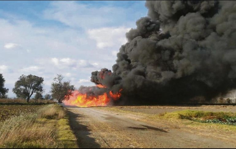 A pesar de lo aparatoso de la fuga no fue necesario evacuar a poblaciones aledañas, la más cercana de ellas a 500 metros del siniestro. ESPECIAL