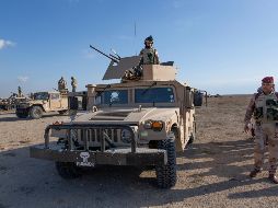Militares iraquíes refuerzan la vigilancia en Anbar, donde se ubica una base aérea que alberga a fuerzas estadounidenses, tras los recientes ataques. AP/N. Nasser
