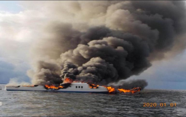 Elementos de la Semar respondieron a una llamada de auxilio de la Capitanía de Puerto de La Paz. TWITTER@SEMAR_mx