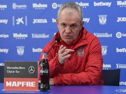 Un triunfo  contra Valladolid en el cierre de la primera vuelta de la campaña puede permitir al Leganés salir de la zona de descenso, lo cual no inquieta al ''Vasco'' Aguirre. TWITTER / @CDLeganes