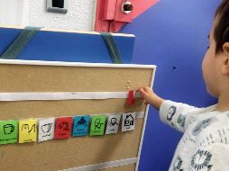 La estrategia prevé que los menores tengan acceso a servicios de salud física, mental y materno-infantil; servicios de nutrición para ellos y sus madres; lactancia materna y vacunación. EFE/ARCHIVO