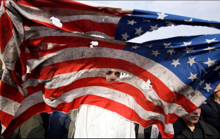 El conflicto entre Estados Unidos e Irán, tras el asesinato en Bagdad de Qasem Soleimani, ha arrastrado consigo las bolsas de valores de países europeos. EFE/B. Taherkenareh