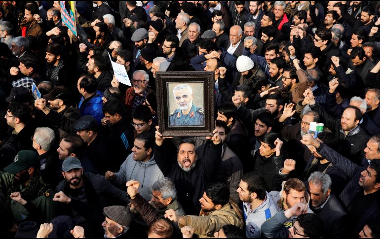Ayer se reportó un bombardeo en Bagdad, donde aún se desconoce el número preciso de personas fallecidas. Qasem Soleimani, uno de ellos, era el comandante de la Fuerza Quds, una unidad de élite de la Guardia Revolucionaria de Irán. EFE / A. Taherkenareh