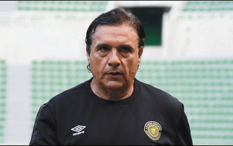 Jorge dávalos. Buscan otro partido amistoso. IMAGO7