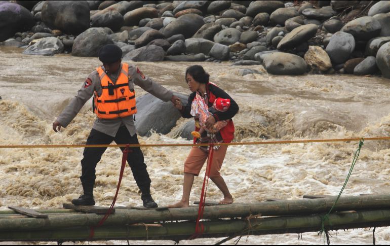 Se espera que en Yakarta y el área central de Java, la isla más poblada de Indonesia, reciban hasta 102 milímetros de lluvia en los próximos días. AP / A. Rayyan