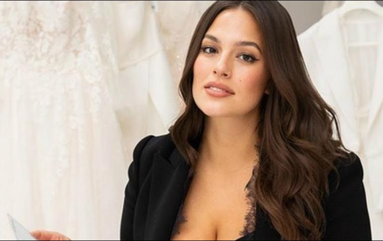 La colección de Graham estará pronto a la venta, específicamente en marzo, donde la podrás encontrar en boutiques de la firma. INSTAGRAM / ashleygraham