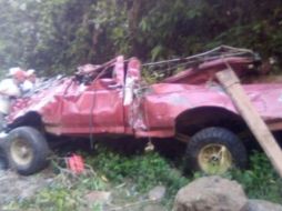 Diversos cuerpos de seguridad y de sanidad acudieron a la zona para atender a las víctimas y hacerse cargo de las diigencias de rigor. ESPECIAL