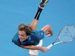 Daniil Medvedev se hizo con el punto definitivo que permitió a Rusia asegurar el pase ante Diego Schwartzman. EFE / M. Evans