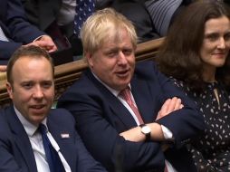 Johnson logró renegociar con la UE un acuerdo que los 27 afirmaban inmutable. AFP /