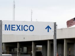 Informan que el sujeto intentó ingresar a territorio estadounidense por el área de automóviles. AP/E. Gay