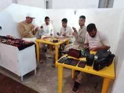 El director aseguró que actualmente los internos tienen mejores remuneraciones que durante la anterior administración, pues ya ganan de mil a mil 500 pesos a la semana, lo que antes no ocurría.  EL INFORMADOR/ S. Blanco