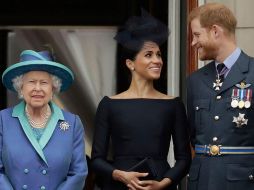 Según la prensa británica la Reina, de 93 años, no fue consultada sobre la decisión del matrimonio y está triste. AP/ARCHIVO