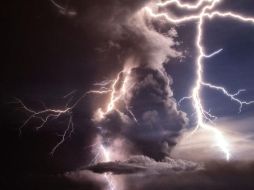 Taal ha registrado al menos 34 erupciones en los últimos 450 años. EZRA ACAYAN/GETTY IMAGES