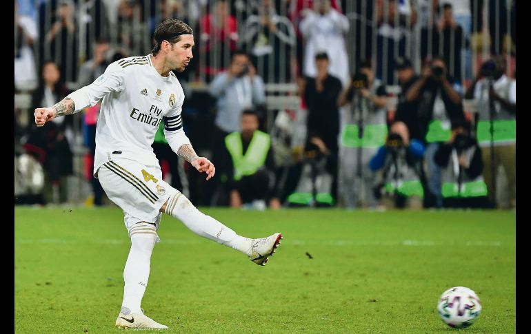 ECUÁNIME. Ramos evitó cobrar a lo Panenka, por molestias en el tobillo, al tirar y hacer bueno el penalti definitivo. AFP