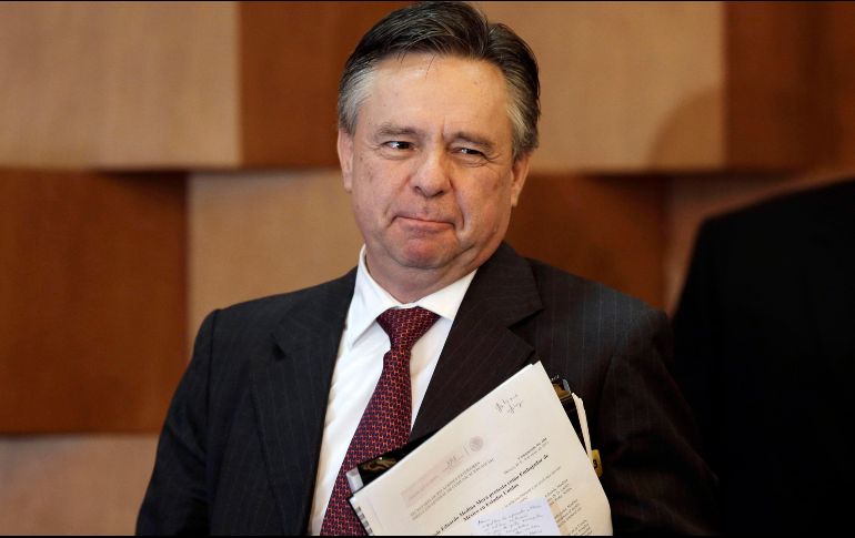 López Obrador aseguró que deberán cuidar la parte legal y que si no hay ningún impedimento, dará a conocer las causas de la renuncia de Medina Mora. AP / ARCHIVO